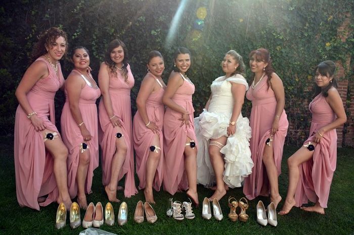 Damas y sus ligas