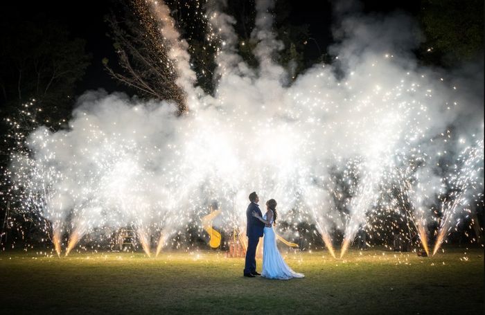 Juegos artificiales en tu boda 🎆🎇 1
