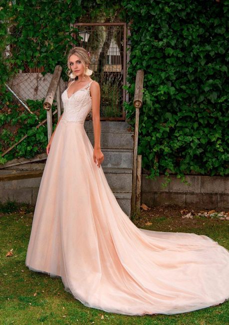 5 Vestidos de novia en tonalidad rosácea 😍 2