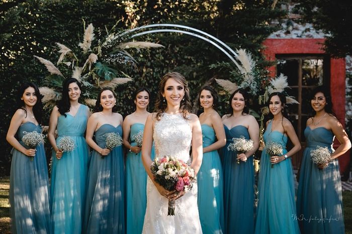 Damas con vestidos bitono 👗👗 2