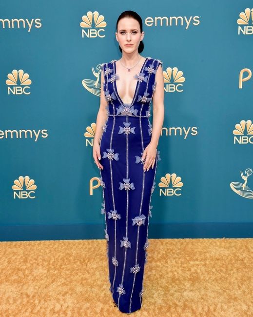 Emmys 2022: Los vestidos más bonitos de la noche 4