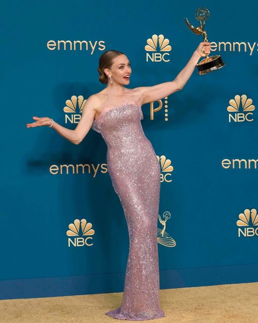 Emmys 2022: Los vestidos más bonitos de la noche 7