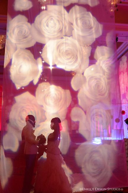 Toma tu asiento porque llegaron los videomapping para la boda 😱 3