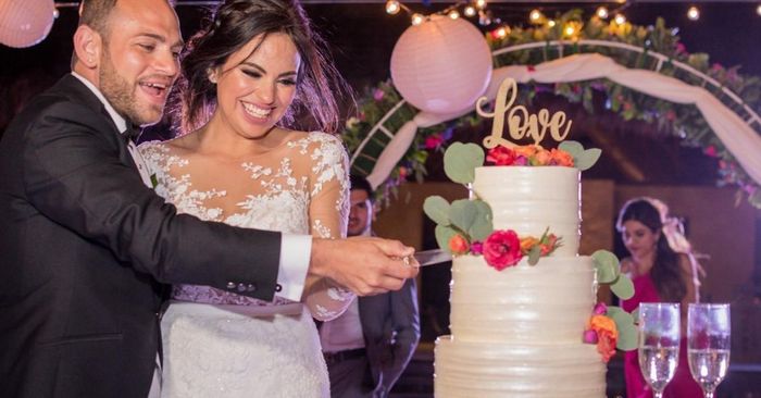 ¿Cómo se corta el pastel de boda? Te decimos los tips. 👇 1