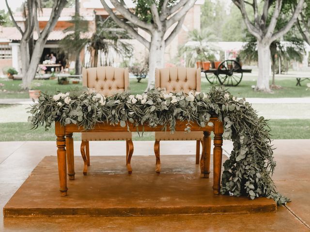 La boda de Ricardo y Elena, una boda blanca. ❤️ 12