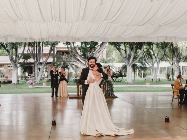 La boda de Ricardo y Elena, una boda blanca. ❤️ 14
