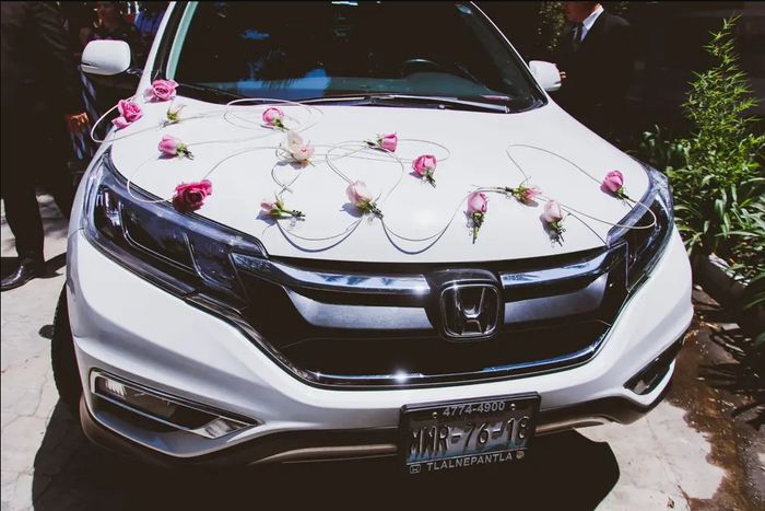 5 ideas para decorar el carro de los novios - 2