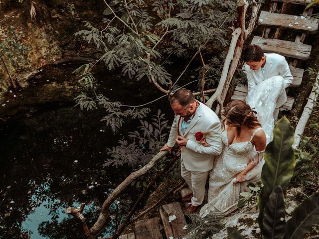 Todos de blanco a la boda 🤍 3