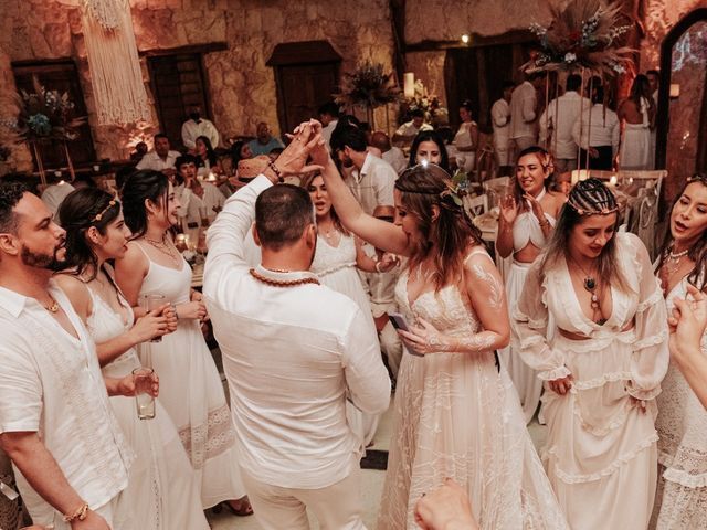Todos de blanco a la boda 🤍 7