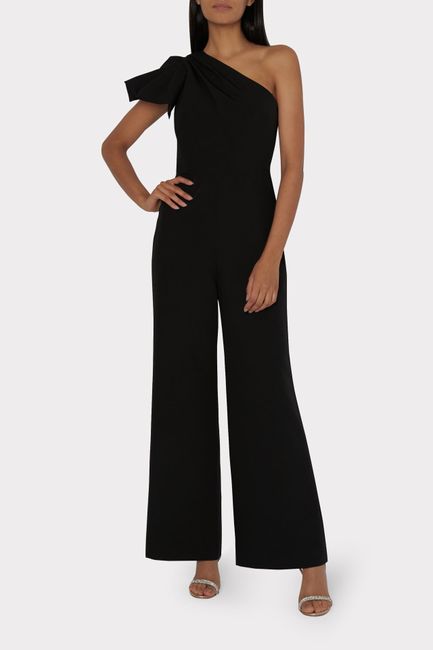 5 vestidos en color negro para invitada de boda👗 4