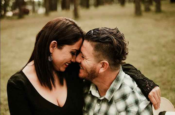 Regálale una frase bonita a tu pareja para Año Nuevo. ❤️ - 1