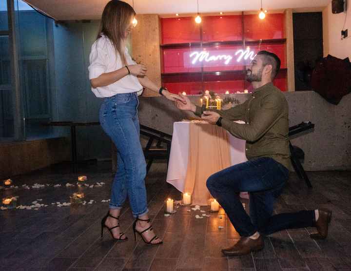 ¿Tu pareja se hincó para la propuesta de matrimonio? 💍 - 1