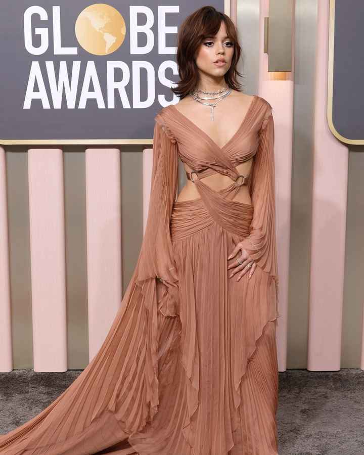 Golden Globes 2023: Los mejores vestidos de la alfombra roja - 7
