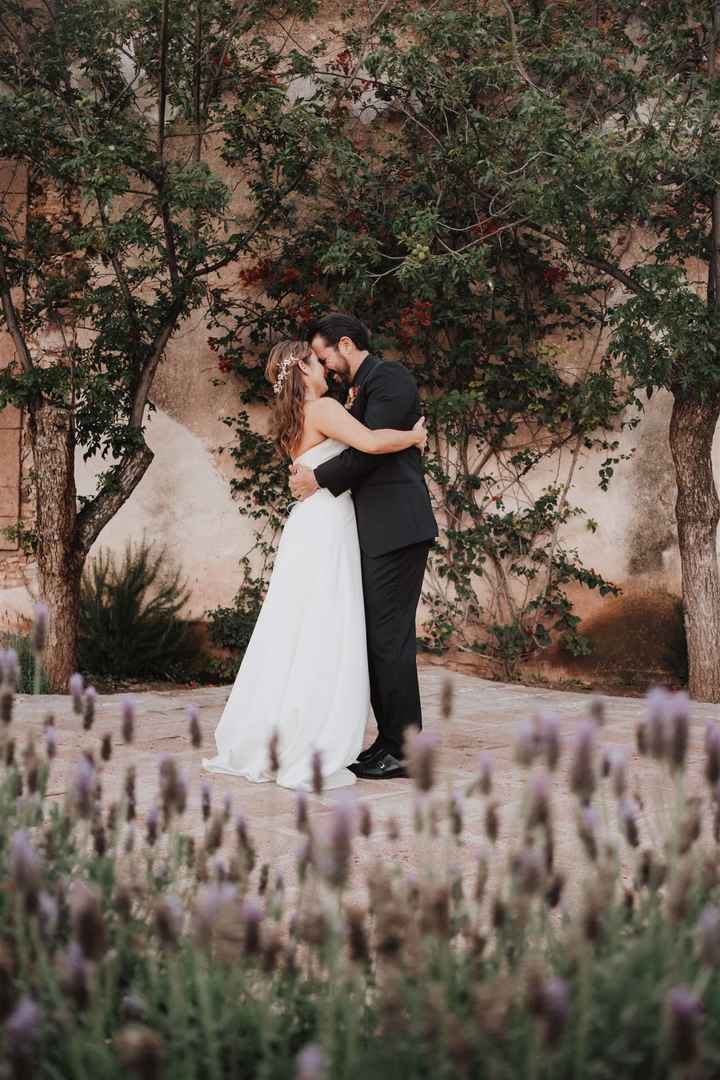 Tendencia 2023: Un toque de lavanda para la boda 💜 - 5