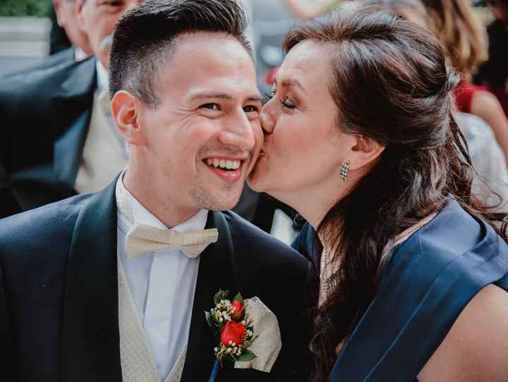 NOVIO: ¿En qué te ayudará tu mamá para la boda?🤵👩‍🦳 - 1