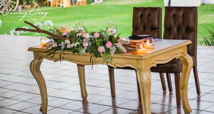 ¿Cómo adornar la mesa de novios con flores? 🌸🌸🌸 - 2