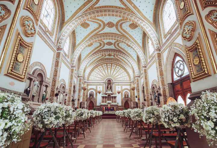 ¿Compartirás las flores de la iglesia con otras parejas? 🌸🌼🌸🌼 - 1