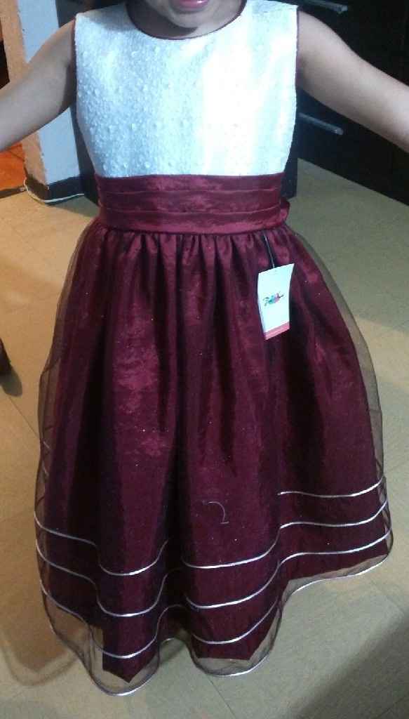  Vestidos para pajes? - 1