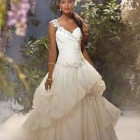 Chicas quiero compartir algunos vestidos me podrían ayudar - 1