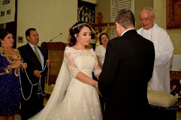 Ya casi un mes  de mi 1 de abril 👰💏💜 - 8