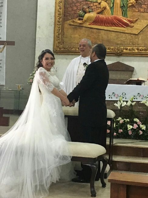 Ya casi un mes  de mi 1 de abril 👰💏💜 - 11