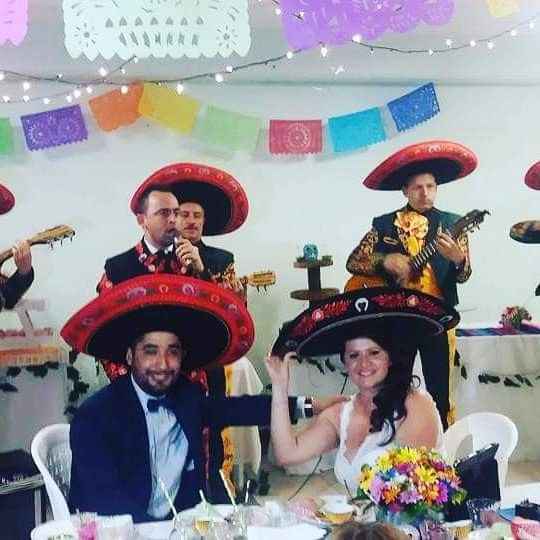 Comparte una foto con tu pareja📸 - 1