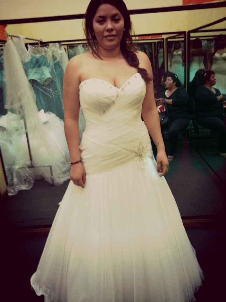 Encontré vestido!!!