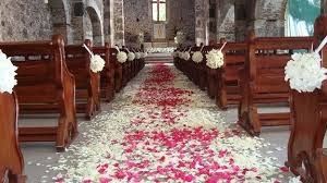 pompones para decorar en iglesia