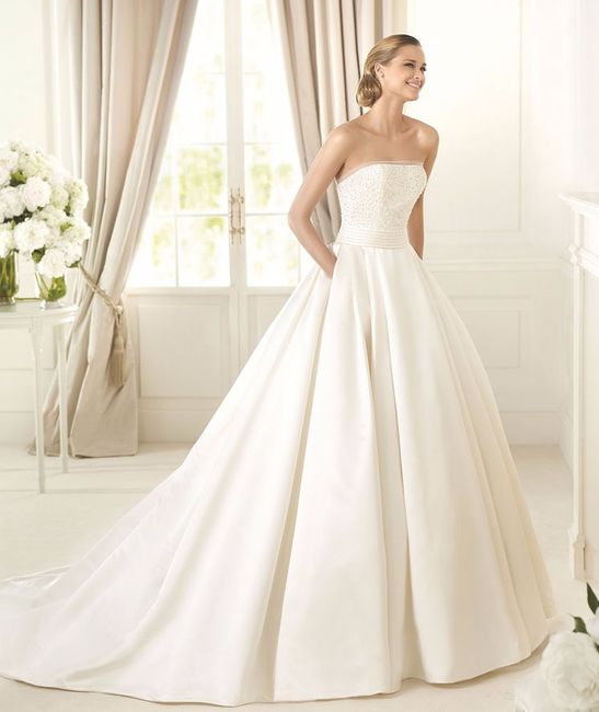 Usare un hermoso vestido de razo Maggie Sottero