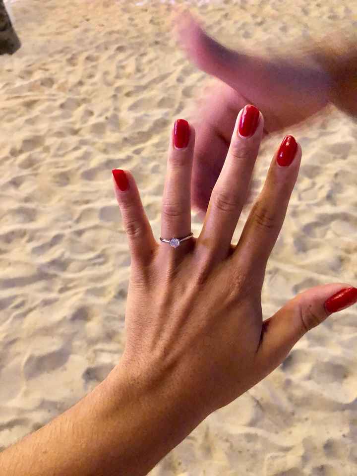 Presuman su anillo de compromiso💍 y como sucedió 😍🤭 - 1
