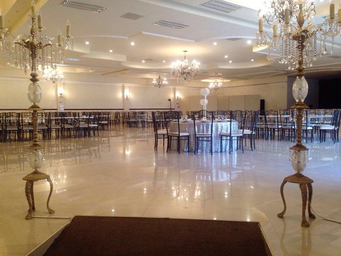 En que salón se casaran? - 1