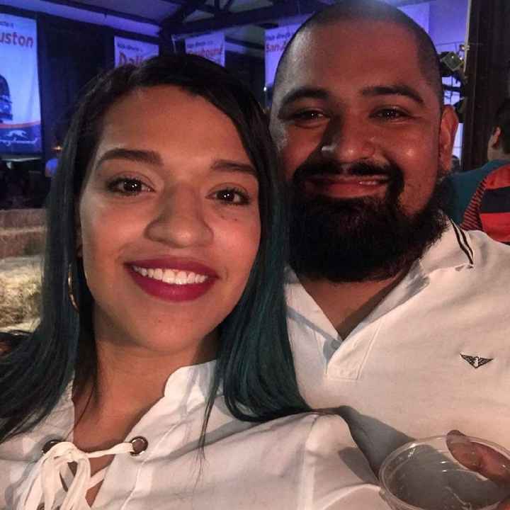Reto con regalo: Sube una foto con tu pareja🎁 - 1