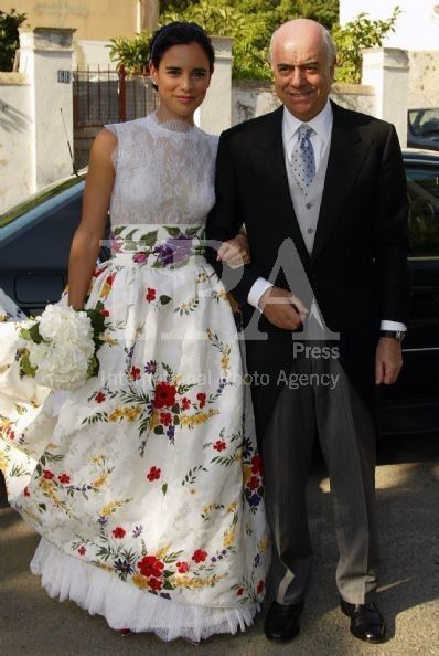 Si tu Fm tuviera que elegir tu vestido de boda.. 4