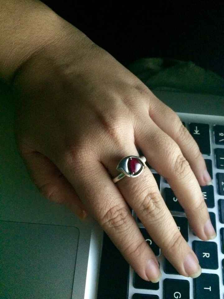 Lo de hoy es ser diferente... (mi anillo de compromiso) - 1