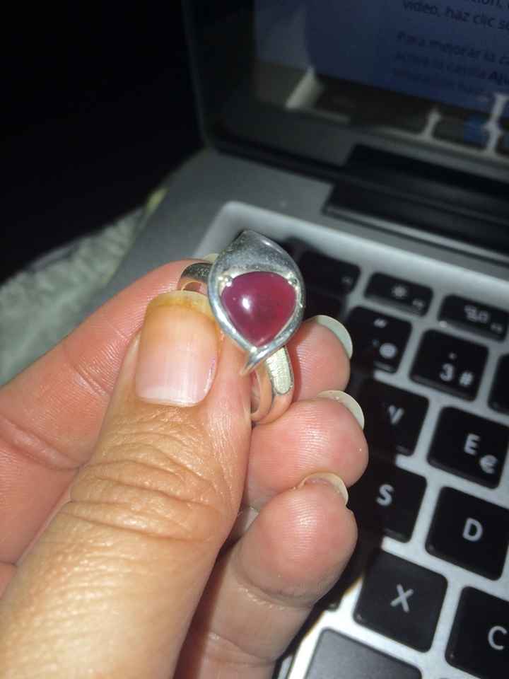 Lo de hoy es ser diferente... (mi anillo de compromiso) - 2
