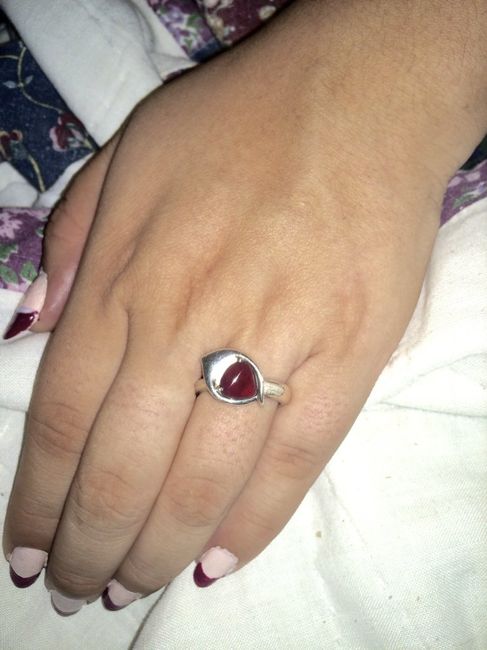 ¿Cómo es tu anillo de compromiso? - 1