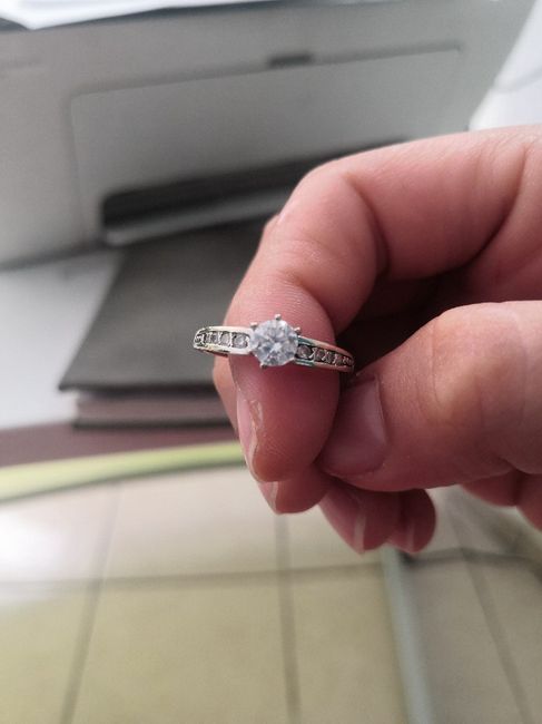 Por último... Muéstranos tu anillo 💍😍 1