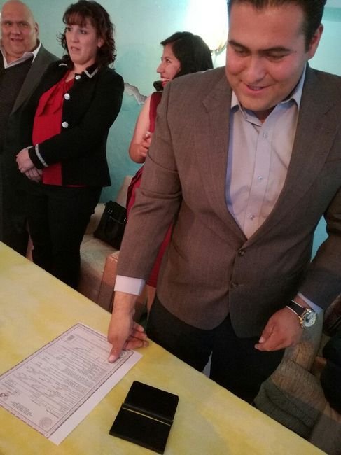  Cronica...me case por el civil en Martes. - 2