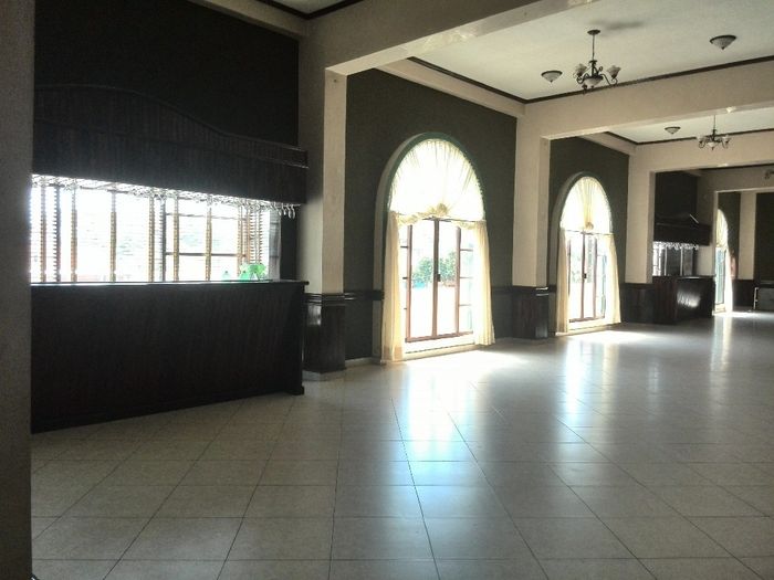 Las dos cantinas de madera