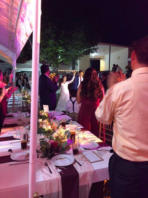 Ayuda , en mi boda el color vino será el protagonista... - 1