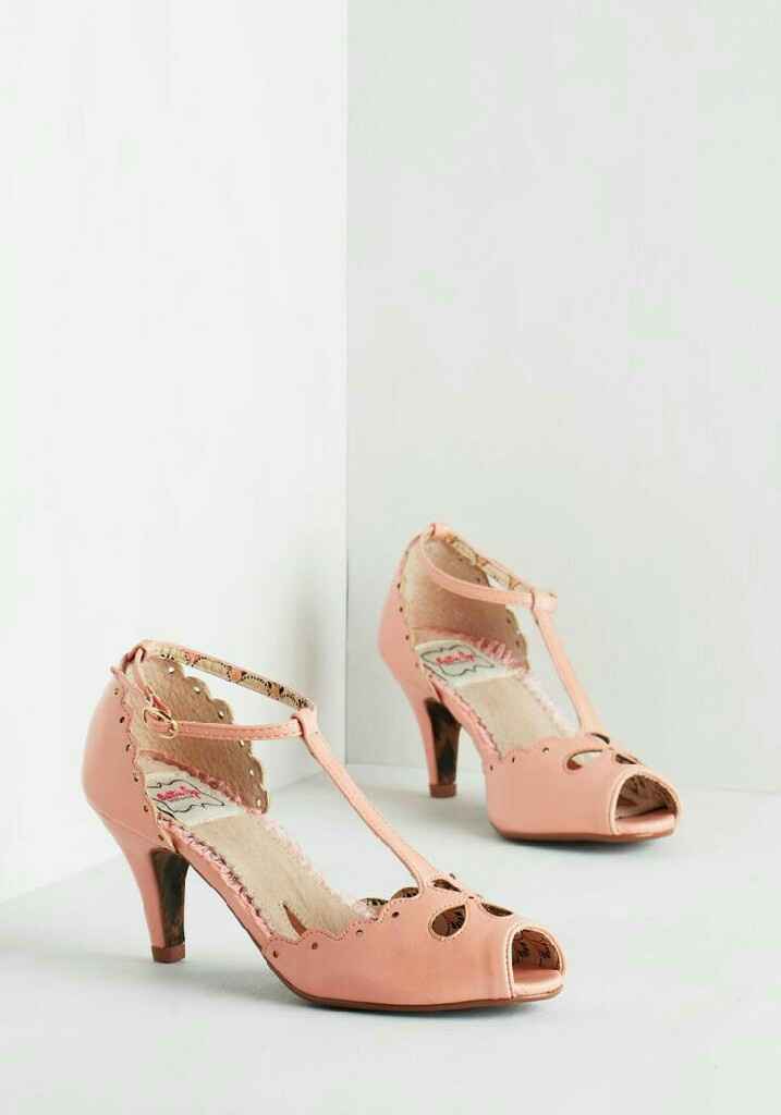 Buscando mis zapatos de boda. - 7