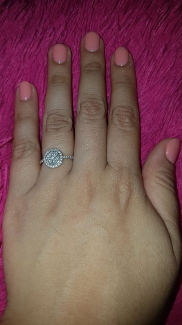 Comparte una foto de tu anillo de compromiso 4
