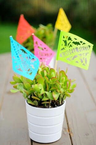 Ayuda con centros de mesa - 1