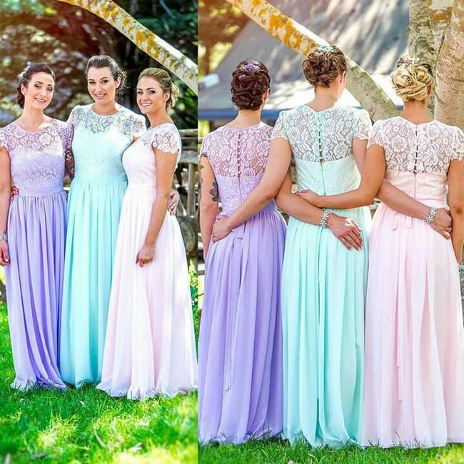 Damas de honor en colores pastel 9