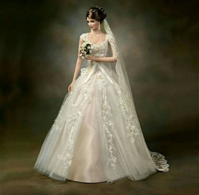 Tu boda:una muñeca vestida  de novia en la mesa principal 30