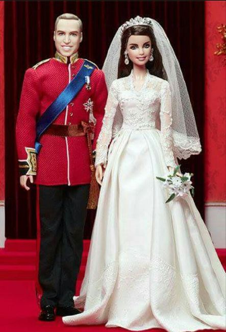 Tu boda:una muñeca vestida  de novia en la mesa principal 31