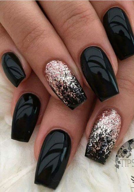 ¿usarías uñas oscuras en tu boda? 3