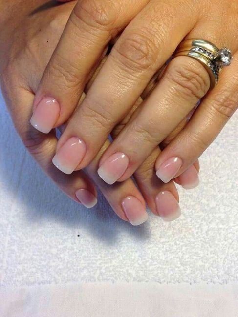 Uñas cortas y medianas para novias 1