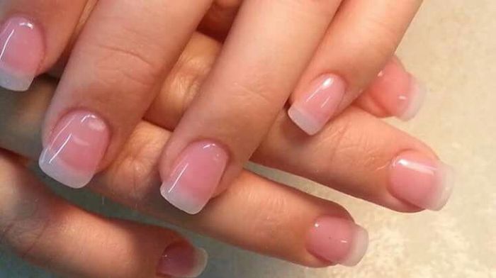 Uñas cortas y medianas para novias 5