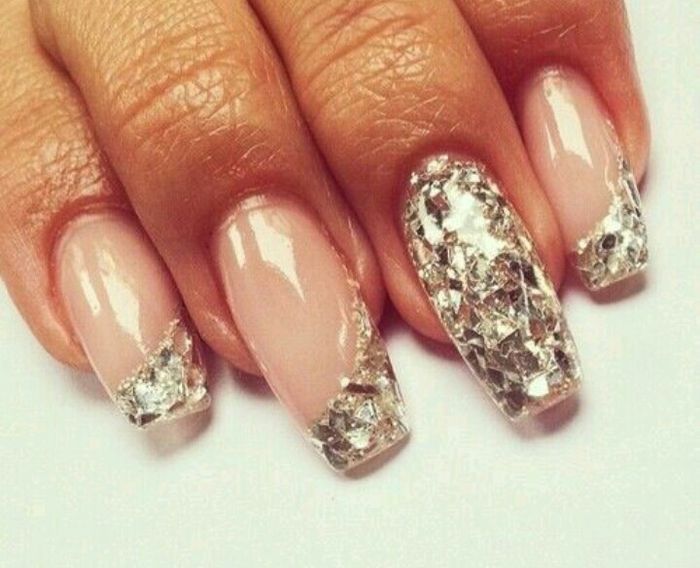 Uñas con mucho brillo 🔆 4